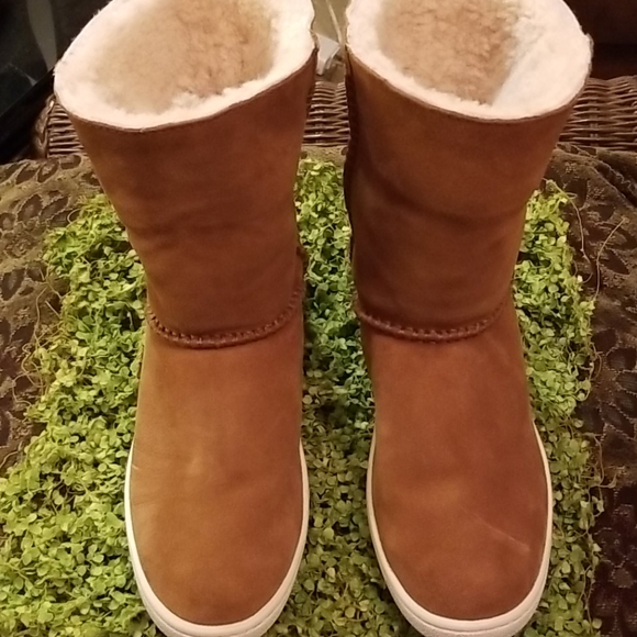 UGG Shoes - UGG Mika Classic Genuine Shearling Sneaker Boots 6